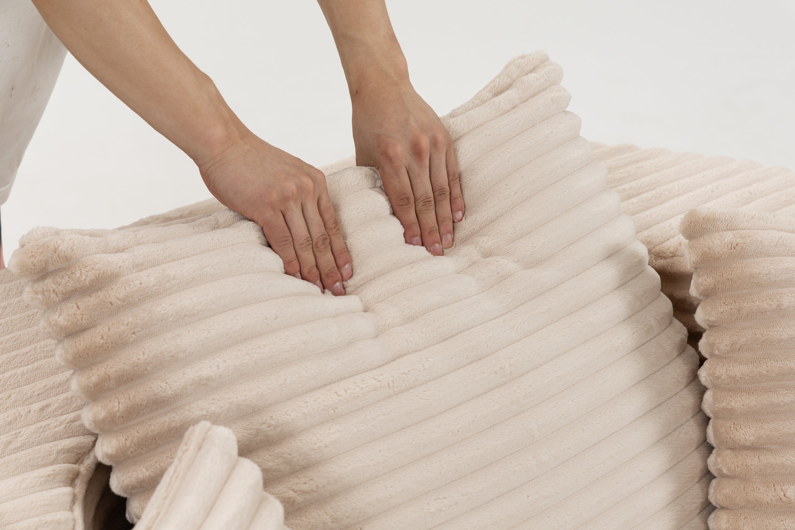 Sofá SIT Lumina individual foam de alta densidad color beige, gris, gris claro / 110 x 103 x 62.5 cm / SIT-LUMINA