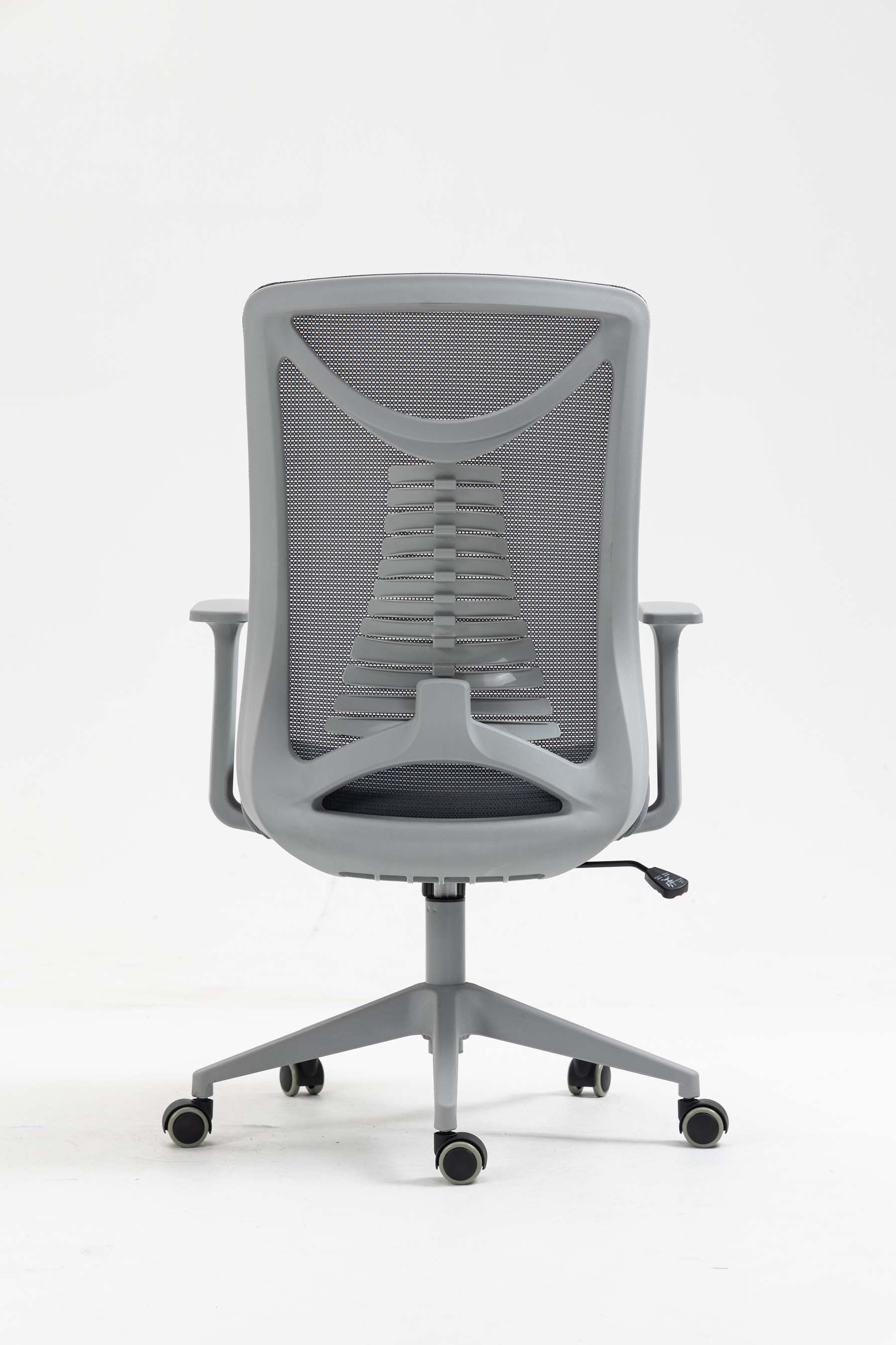 Silla SIT Ejecutiva, malla negra, inclinación flexible, ruedas de goma, apoyo lumbar. Peso: 250 Lbs. SIT-M350