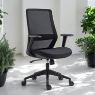 Silla SIT Ejecutiva, respaldo de malla, soporte lumbar ajustable, brazos fijos. Peso: 250 Lbs.SIT-M750