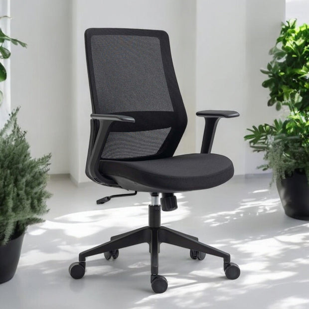 Silla SIT Ejecutiva, respaldo de malla, soporte lumbar ajustable, brazos fijos. Peso: 250 Lbs.SIT-M750