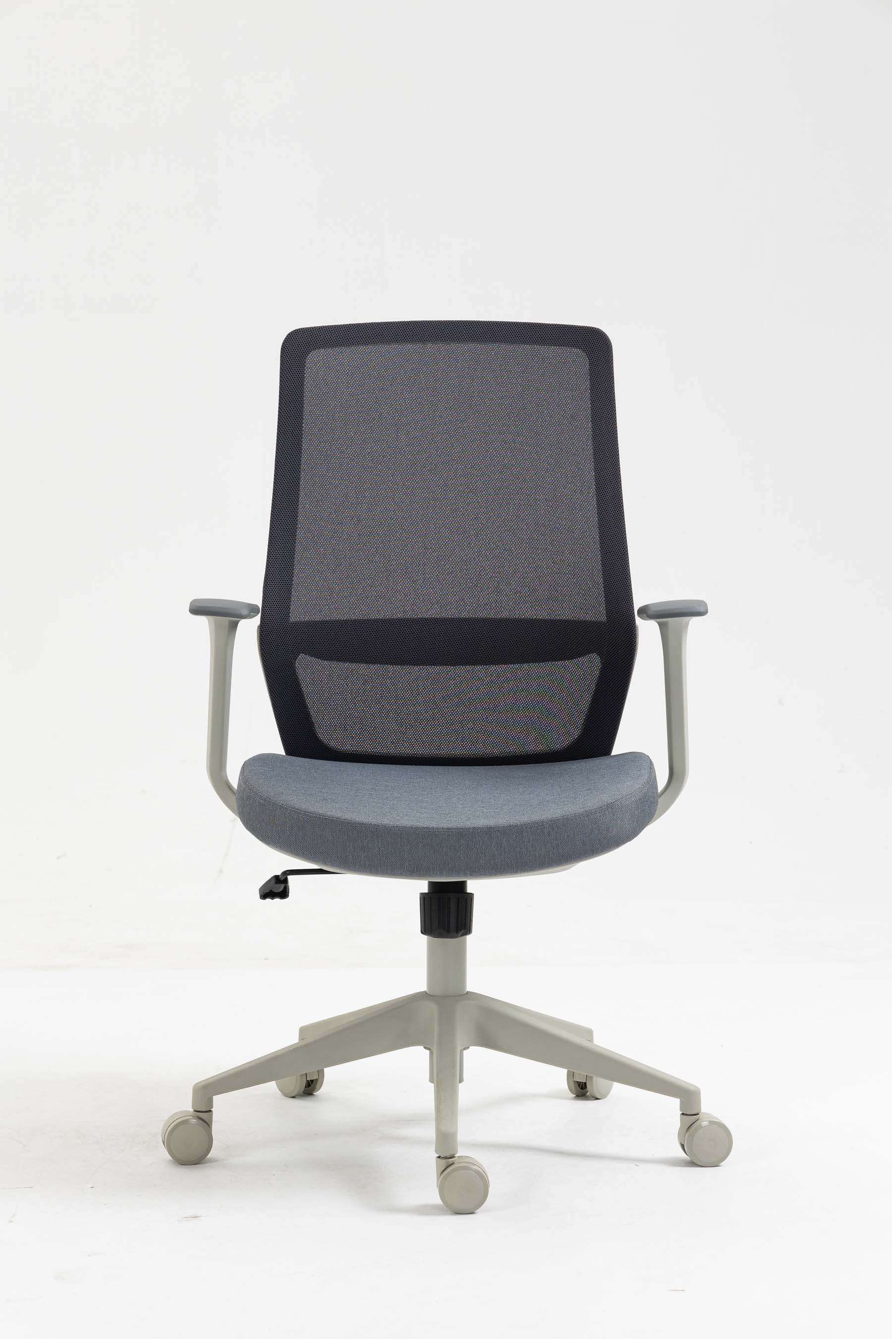 Silla SIT Ejecutiva, respaldo de malla, soporte lumbar ajustable, brazos fijos. Peso: 250 Lbs.SIT-M750