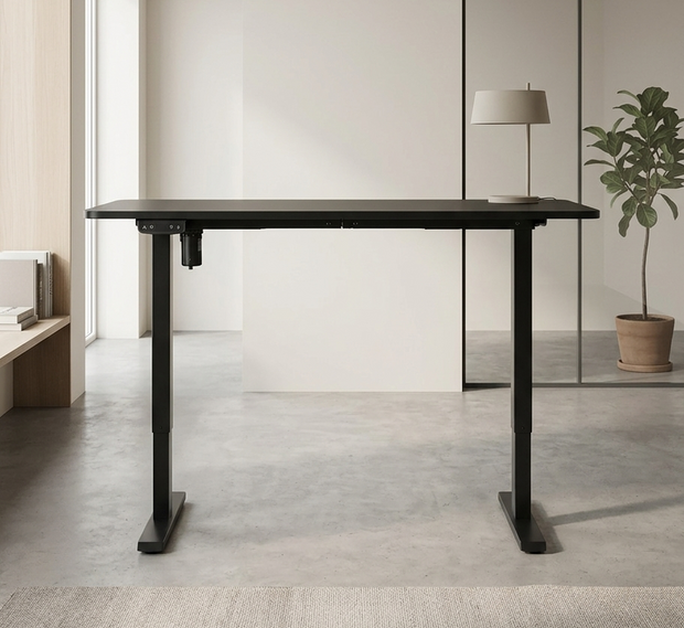 Mesa de trabajo SIT color negra o blanca ajustable eléctrica 120W x 60D x 75–120H cm. SIT-DELECTBK/ SIT-DELECW